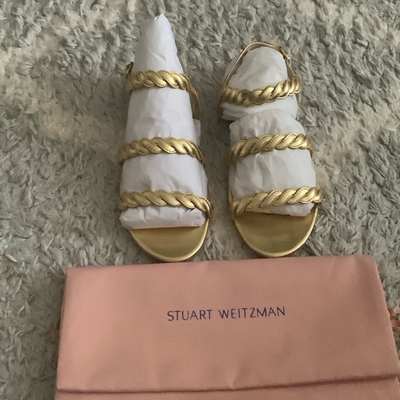 Stuart weitzman metallic Nappa gold sandals in good condition. - Picture 4 of 9
